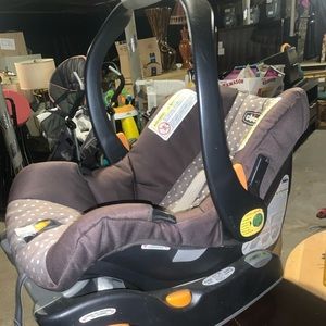 Chicco Infant Car Seat
